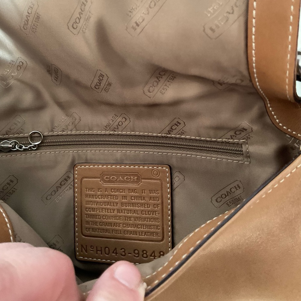 VTG y2k Coach Legacy Crossbody H043-9848 Supple Cow Hide Tan Leather  Clean ! - Picture 2 of 7